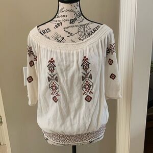 American Rag cie Top. Size medium.